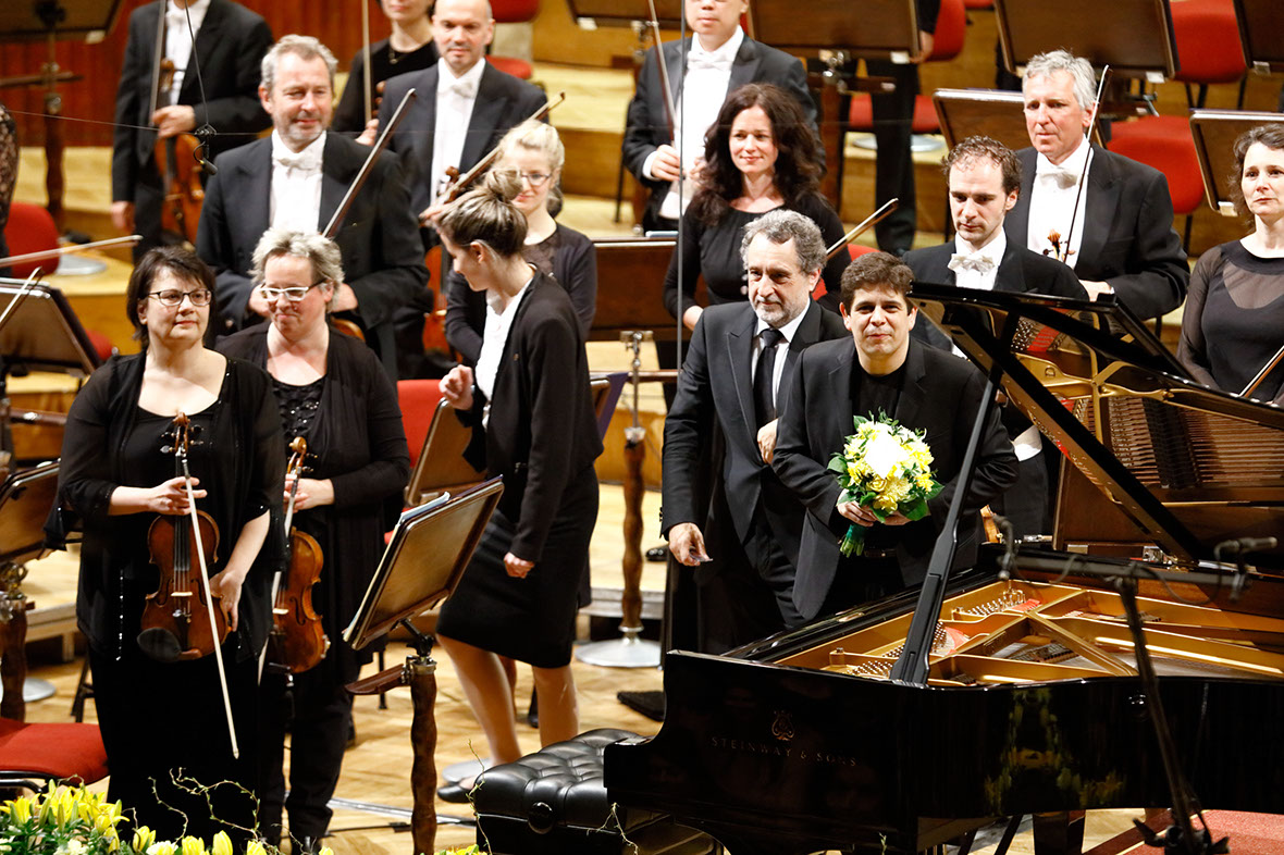 %_tempFileNameBF170402_9555%