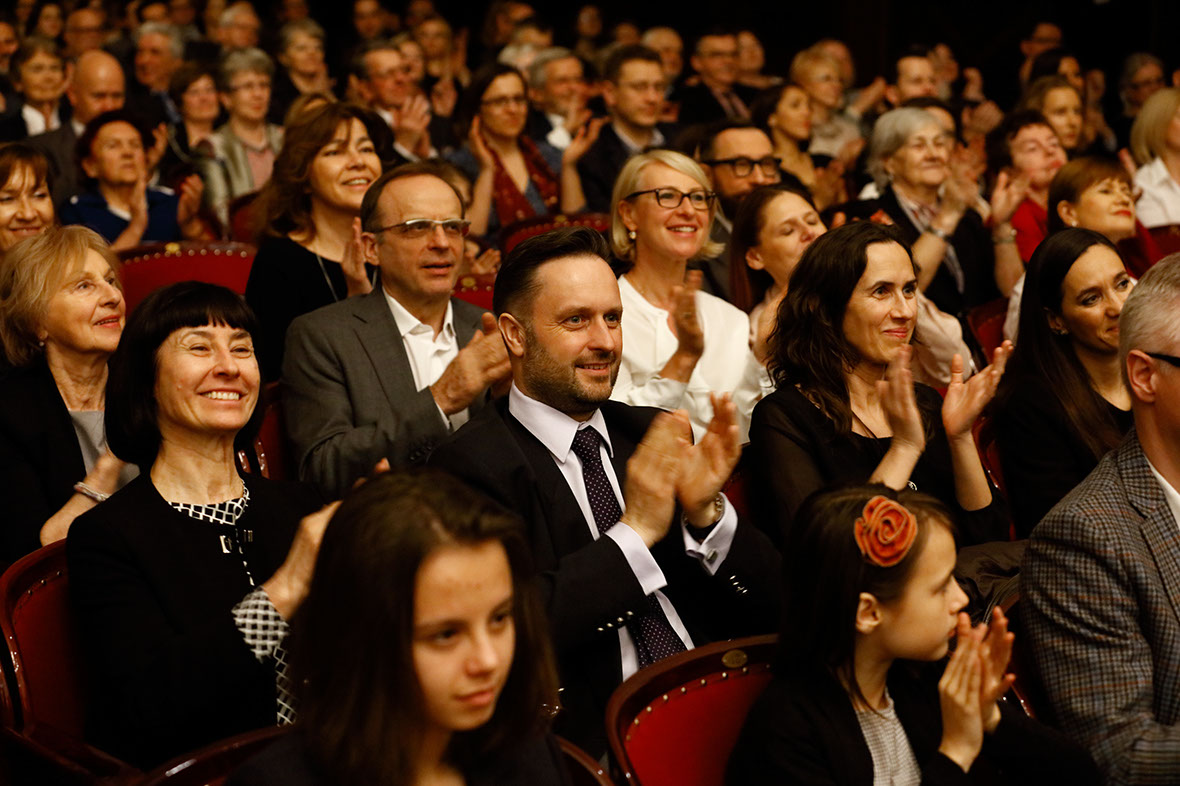 %_tempFileNameBF170402_9644%